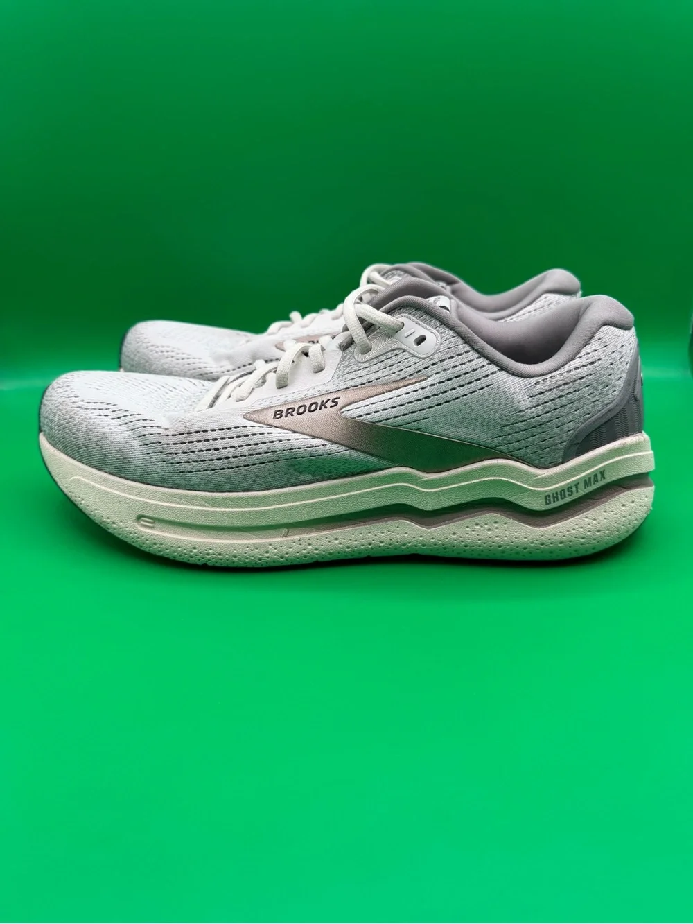 Brooks ghost max